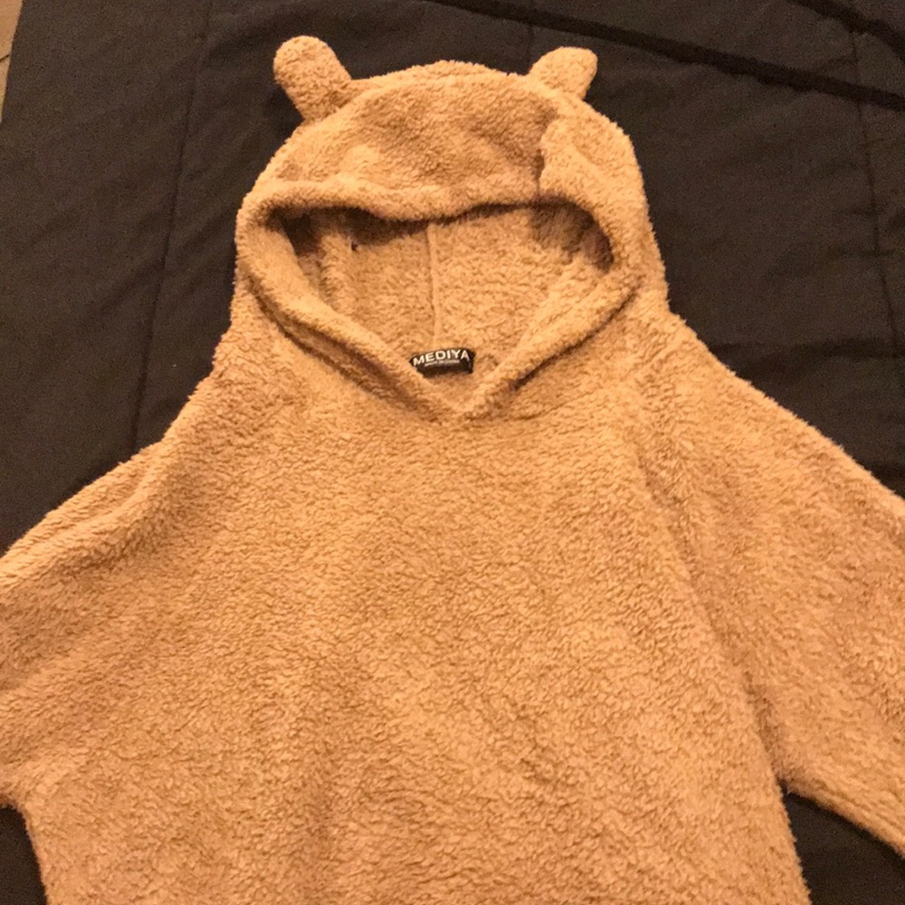 Mediya hoodie with ears